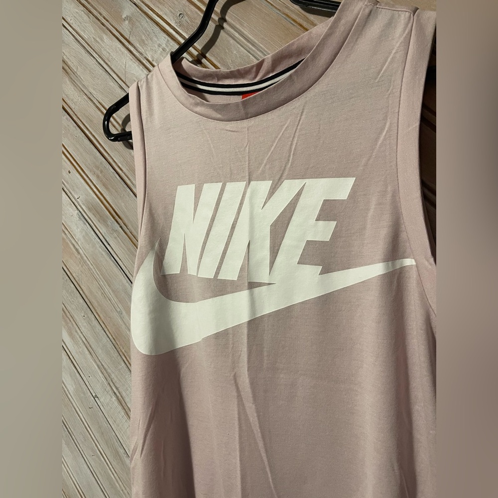 Nike workout tank top baby pink & white logo super soft athletic wear Small - Picture 3 of 6